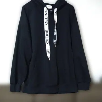 블랙 후드 부착 후드티