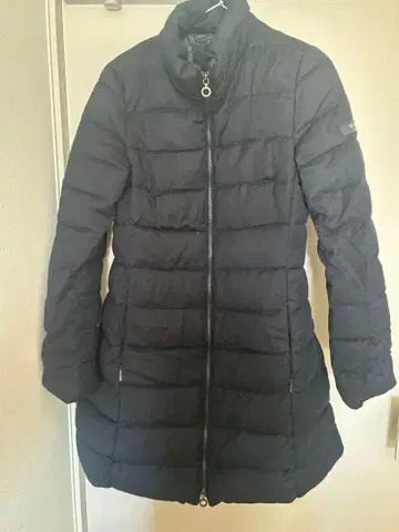 [하자품] TATRAS 라비아나 다운 코트 블랙 03사이즈