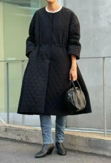 비어즐리 소매 벌룬 퀼트 코트