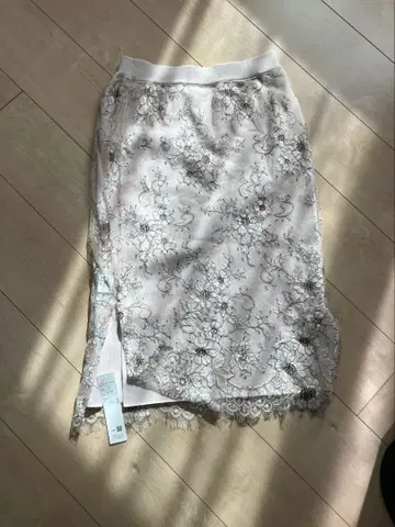 FEERICHELU 레이스 타이트 스커트 플라워 리버서블 스커트