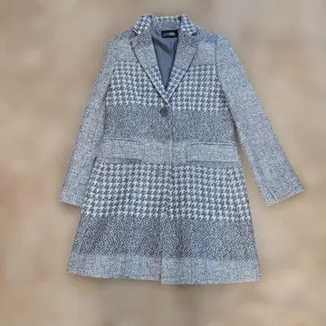 MADAM JOCONDE 하운드 투스 코트