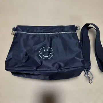 [ GOOD GRIEF! ] SMILE 파우치