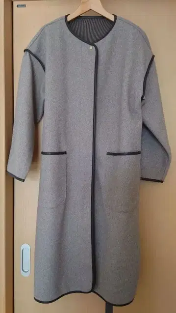 파이핑 노카라 코트 애로우즈 a day in the life