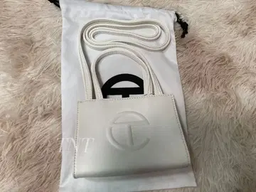 TELEAR 화이트 숄더백 Telfar 컨버터블 스몰