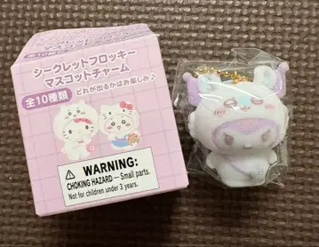 산리오 x 치이카와 시크릿 플로키 마스코트 참 쿠로미