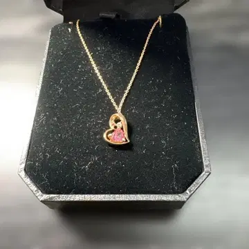 K10 골드 하트형 핑크스톤 목걸이