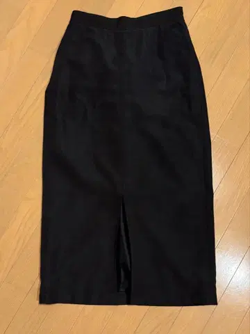 SLOBE IENA 스웨이드라이크 타이트 스커트