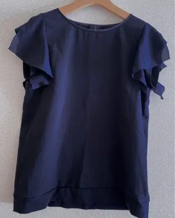 nitca 프릴 소매 블라우스 F 사이즈