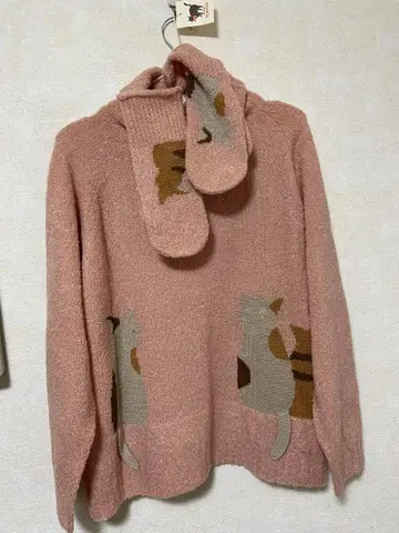 비행선 CARA 고양이 무늬 터틀넥 스웨터와 미튼 세트