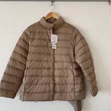 새상품 유니클로 울트라 라이트 다운 자켓 XXL 베이지