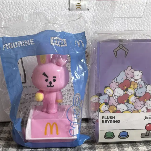 방탄 BT21 맥도날드 피규어 Cooky