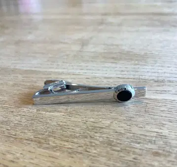 새상품급 dunhill 던힐 넥타이핀