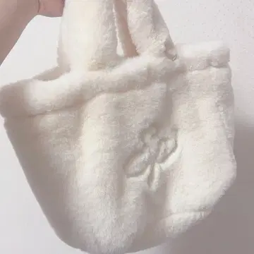 STPR 퍼 백 (화이트)