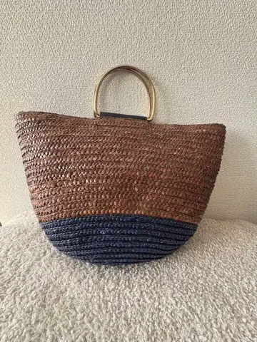 브라운 네이비 바스켓백