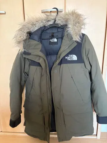 THE NORTH FACE 다운 자켓 올리브