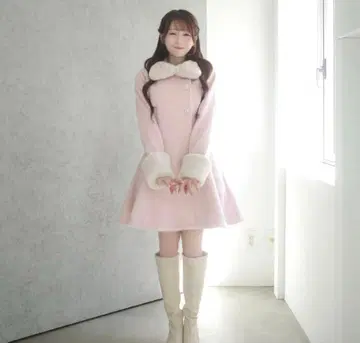 로즈뮤즈 티펫 세트 플레어 코트