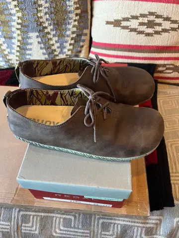 머렐 무토피아 레이스 US8.5 중고품