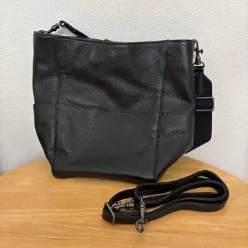 헤이니 숄더백 천연 가죽 블랙