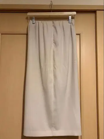 MilaOwen 오케 스트레이트 롱 스커트