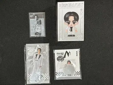 라울 SnowMan 굿즈 4점 세트 아크릴 스탠드 스노우 칠 소프트 비닐