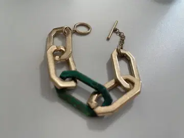 골드와 그린의 체인 팔찌