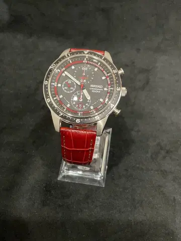 세이코 크로노그래프 시계 100m 방수