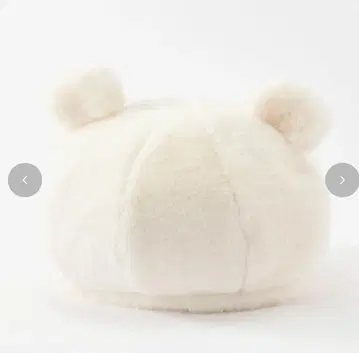 곰 귀 달린 화이트 베레모 아오키 미사코