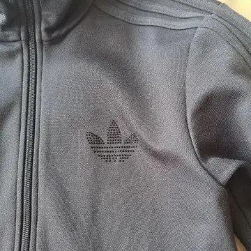 adidas 블랙 집업 후드티