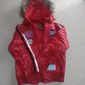 SPINASH 빨간색 M 퍼 달린 다운 자켓