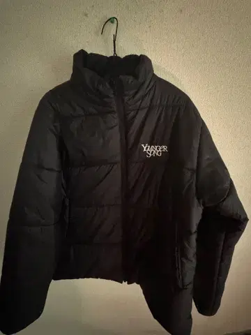 Younger Sung 블랙 다운 자켓
