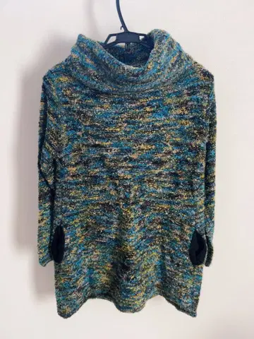 코이비토 미사키 터틀넥 스웨터 M~L