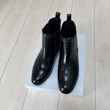 새상품 Le Talon GRISE 사이드 고어 부츠 LL 스터드 다이애나