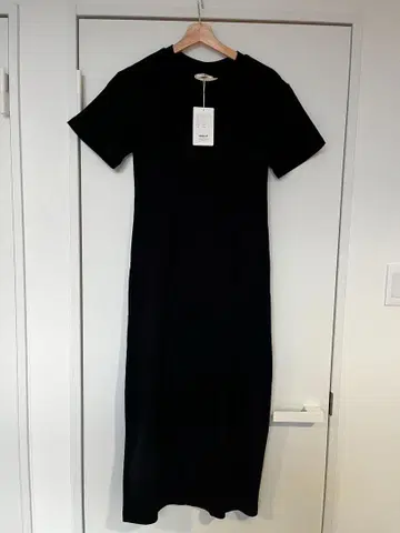 anuke 앙누크 Balloon Cut Onepiece 블랙 36