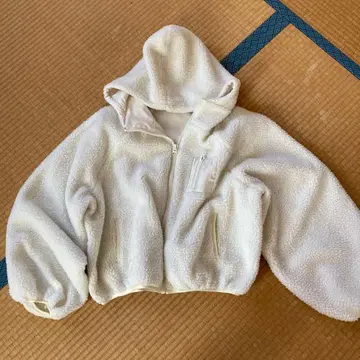 화이트 아프레 주르 보아 블루종 후드 부착