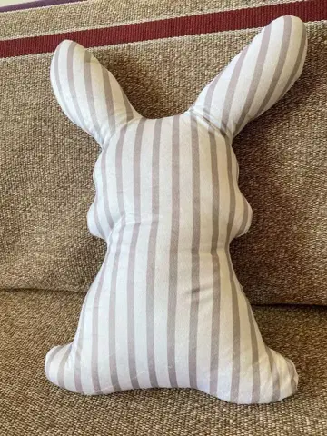 토끼형 스트라이프 봉제 인형