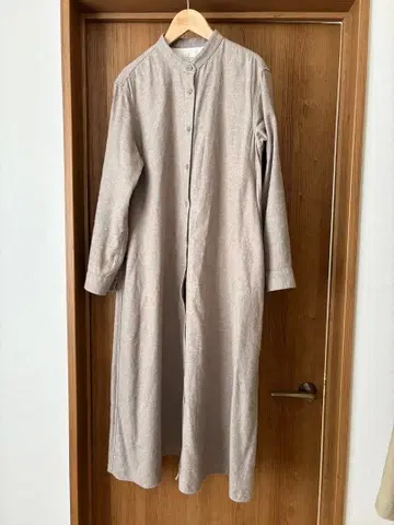 무인양품 양면 기모 플란넬 스탠드 카라 긴팔 원피스