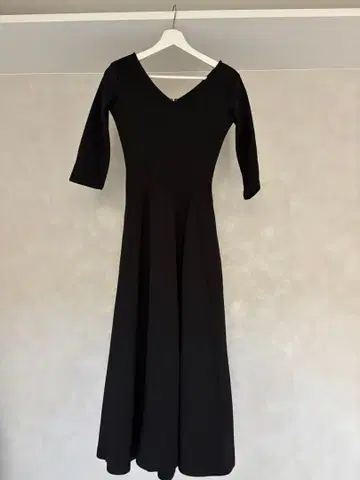 인기 완판템 maisoncelon 원피스