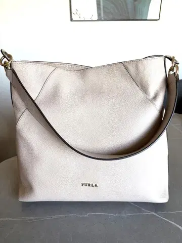 FURLA 훌라 호보백 핑크 베이지