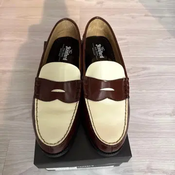 브라운/아이보리 가죽 로퍼