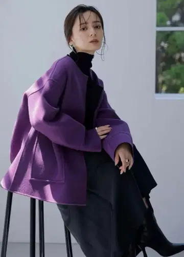 anuans 바이컬러 숏 리버 코트 네이비