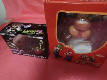 동키콩 피규어와 오바큐움 사운드 라이트