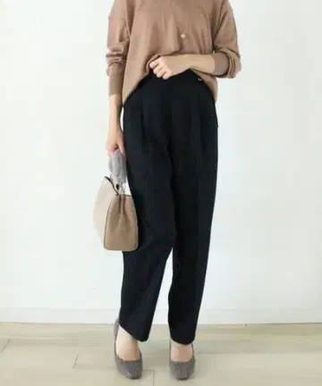 [르쿨르블랑] 사이드 벨트 테이퍼드 팬츠