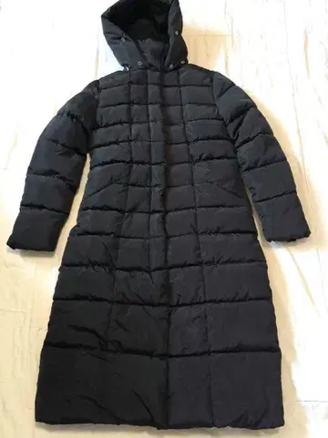 HXWL 블랙 후드 부착 롱 다운 자켓