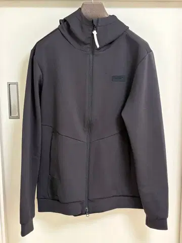 푸마 골프 고급 라인 EGW 후드티 사이즈 XL 블랙