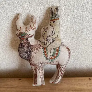 코랄 & 태스크 루돌프를 탄 토끼 봉제 인형