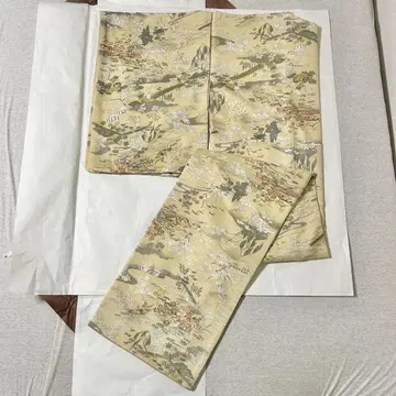 윤기 있는 거리 의상 베이지 레이어드 기모노 구제 의류