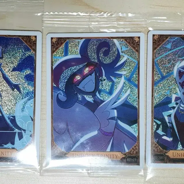 해즈빈호텔 복스 벨벳 발렌티노 프로모 카드 아크릴스탠드 발렌티노패키지