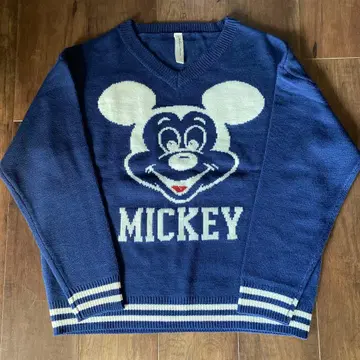 DIsney 미키마우스 니트 스웨터