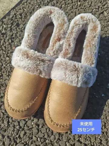 [ 미사용 ] Skechers 스케쳐스 무스탕 신발 25cm