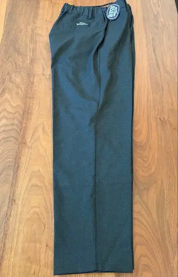 클럽하우스 센터 프레스 이지 팬츠